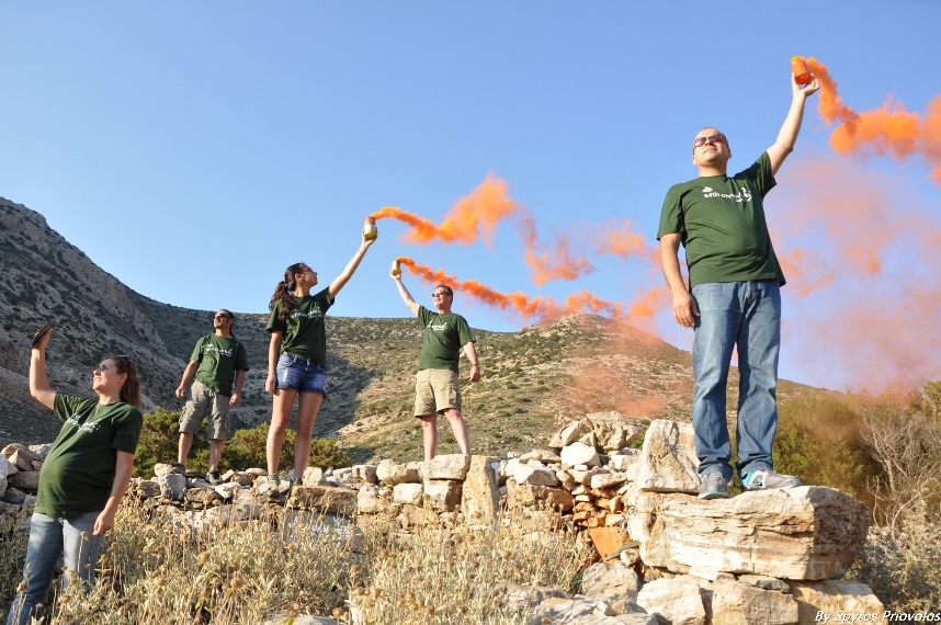 Ξανάναψαν οι αρχαίοι πύργοι επικοινωνίας στη Σίφνο